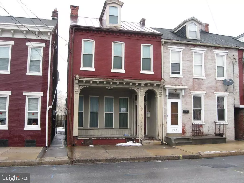 Columbia, PA 17512,527 WALNUT ST