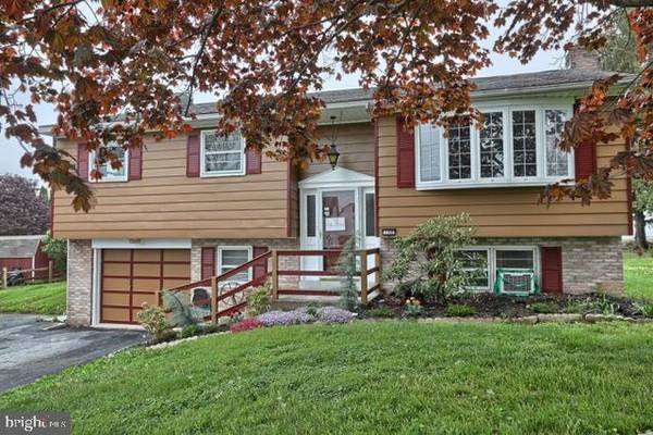 150 HARTMAN BRIDGE RD, Ronks, PA 17572