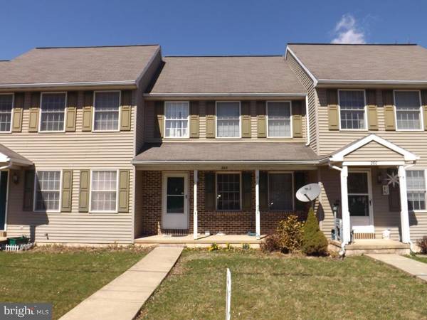 262 TOM AVE, Ephrata, PA 17522