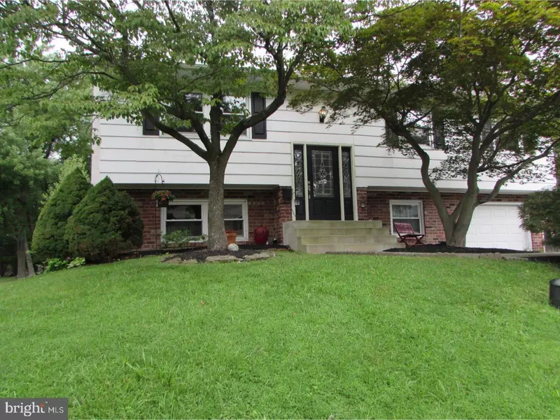 831 GETTYSBURG DR, Lansdale, PA 19446