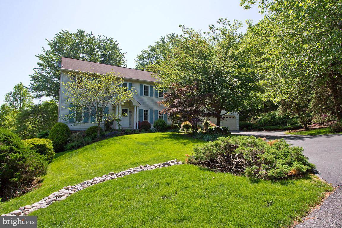 Lancaster, PA 17601,2717 SPRING VALLEY RD