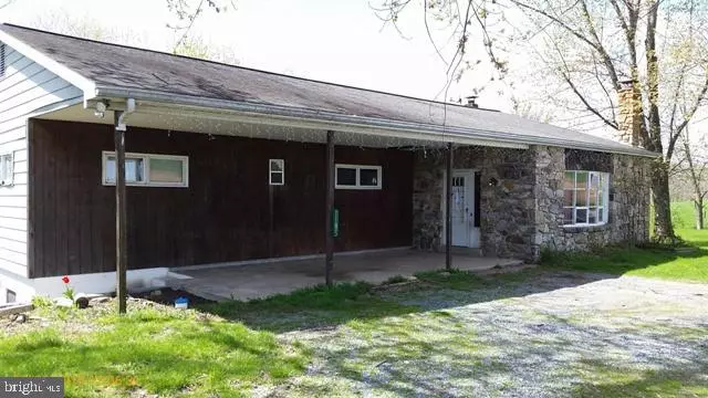 1185 HOUTZTOWN RD, Myerstown, PA 17067