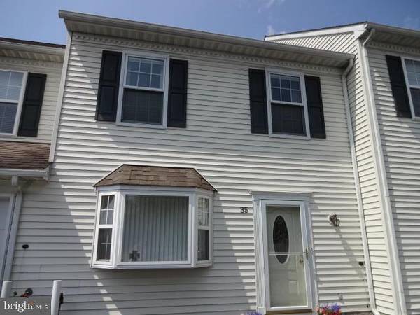 35 HERON DR, Denver, PA 17517