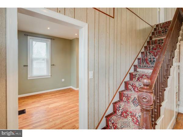 Lindenwold, NJ 08021,511 E MAPLE AVE