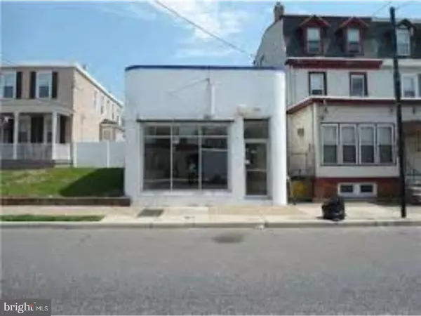 208 N BROADWAY, Gloucester City, NJ 08030