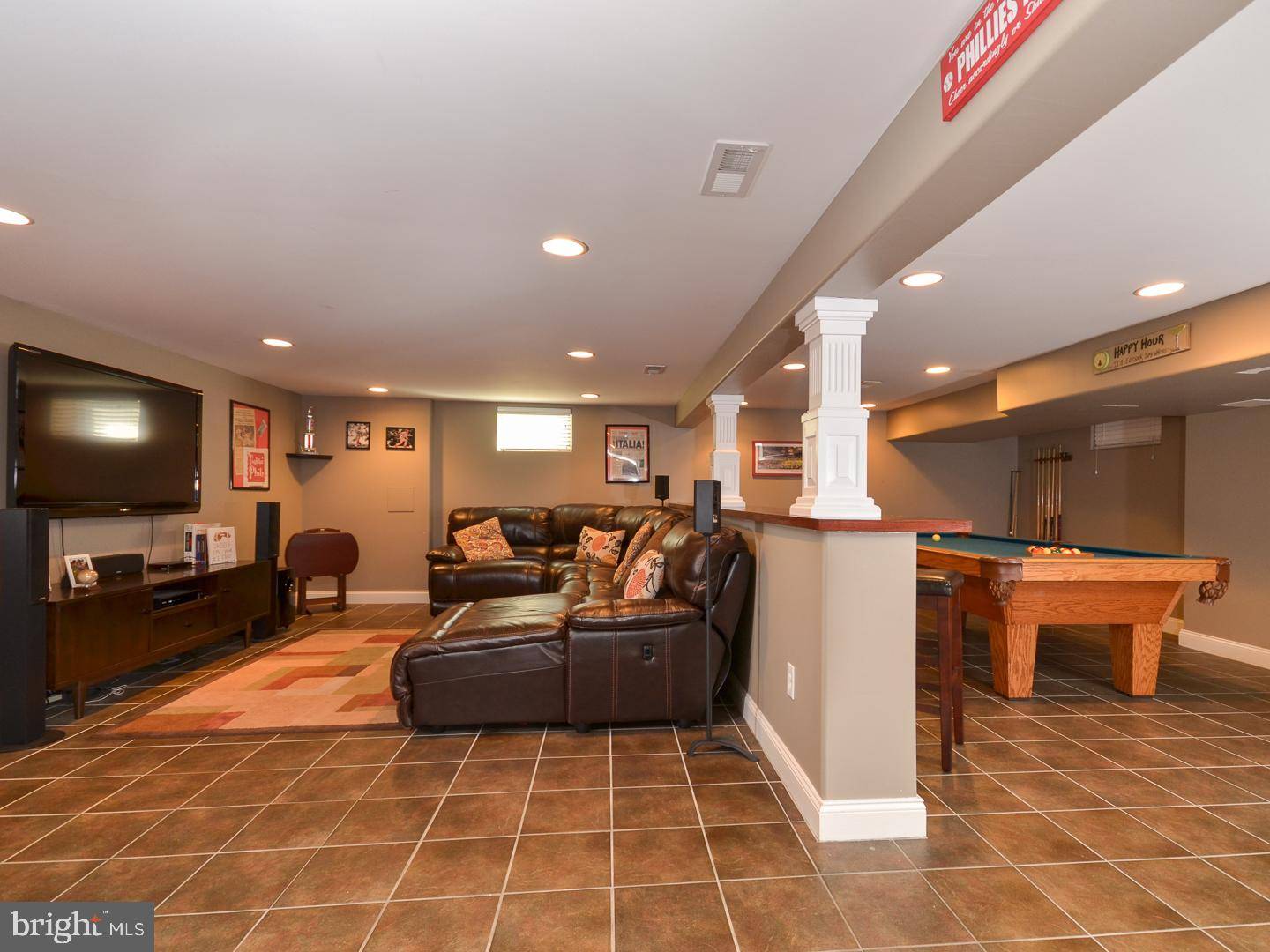 105 COOPER RD, Voorhees, NJ 08043