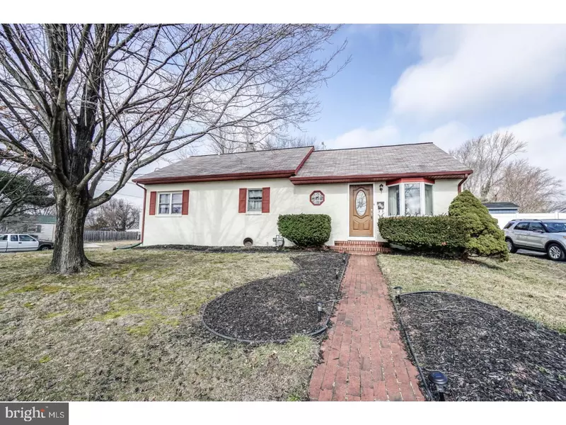 127 HILLCREST AVE, Blackwood, NJ 08012