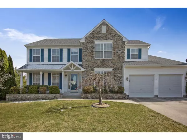 6 CHAMBORD LN, Voorhees, NJ 08043