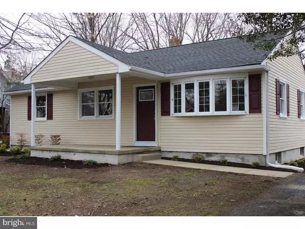 317 W LINCOLN AVE, Magnolia, NJ 08049