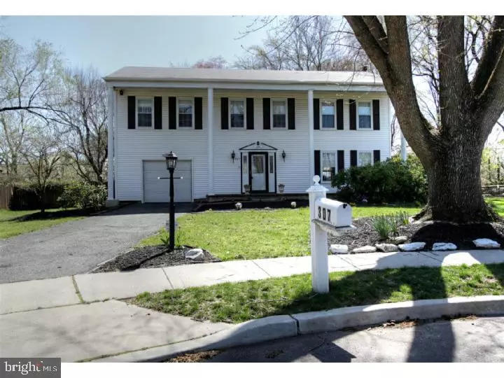 307 MIMOSA PL, Cherry Hill, NJ 08003