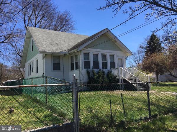 2828 POWELL AVE, Pennsauken, NJ 08110