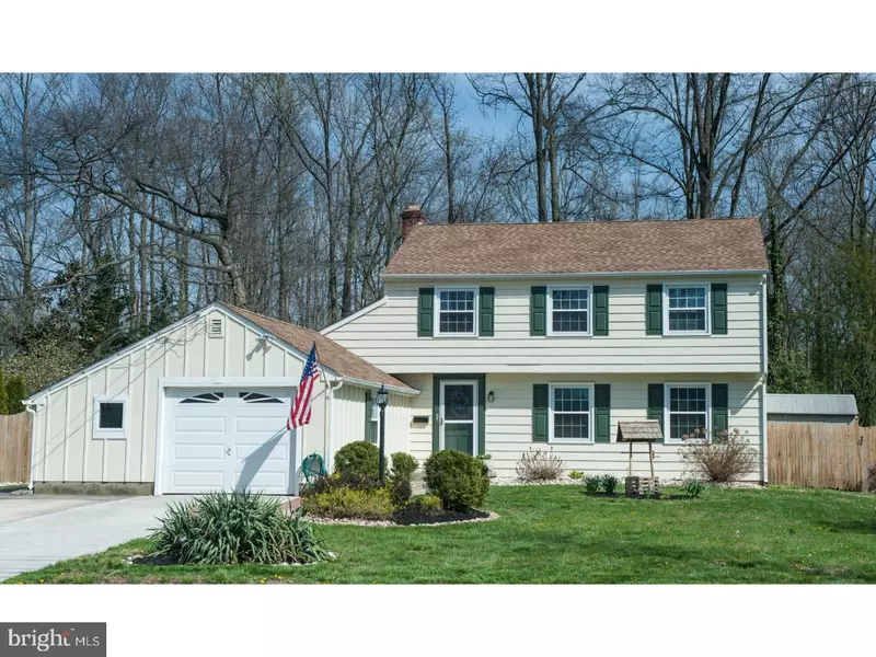 142 PEARLCROFT RD, Cherry Hill, NJ 08034