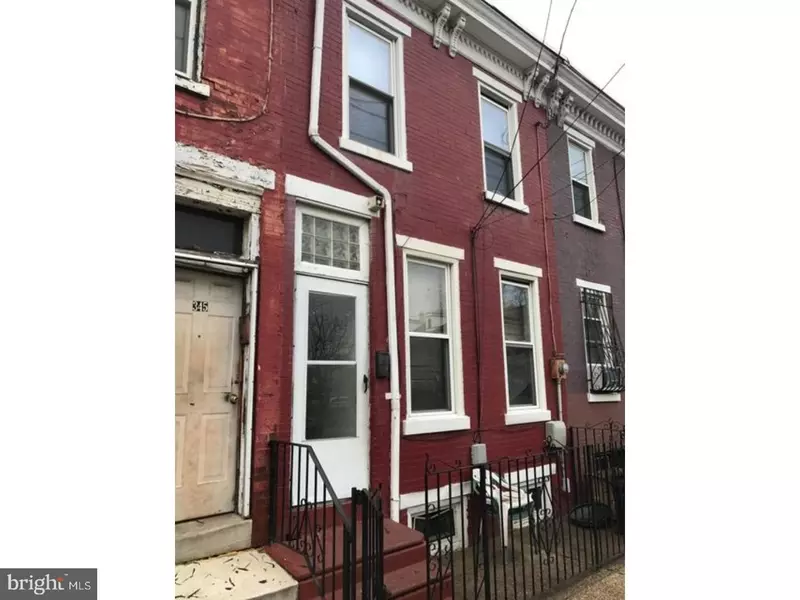 347 CHESTNUT ST, Camden, NJ 08103