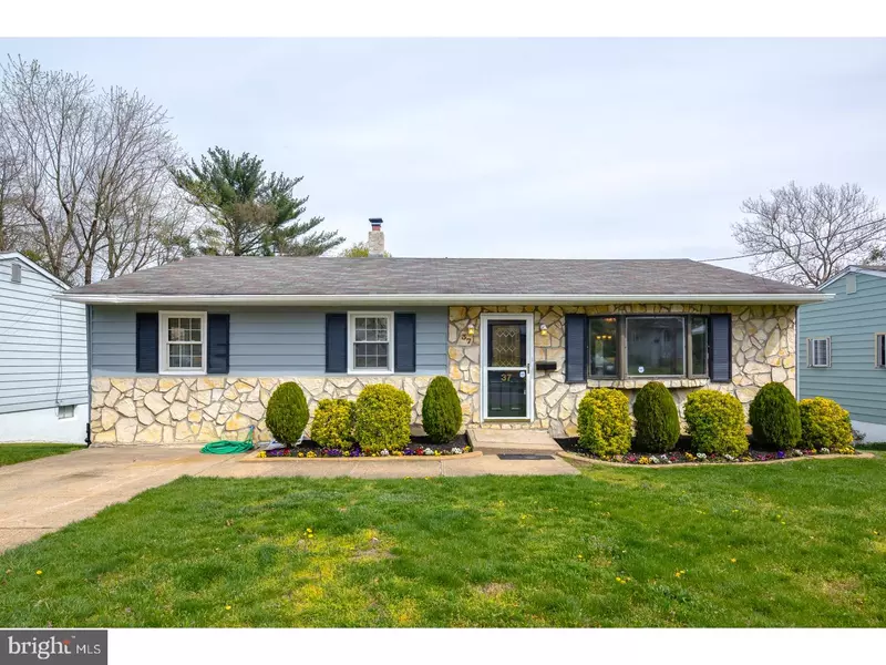 37 JUNIOR AVE, Bellmawr, NJ 08031