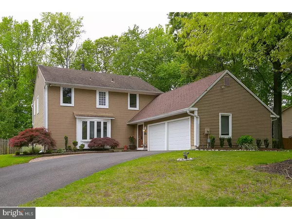 14 SAINT MICHAEL CT, Cherry Hill, NJ 08003