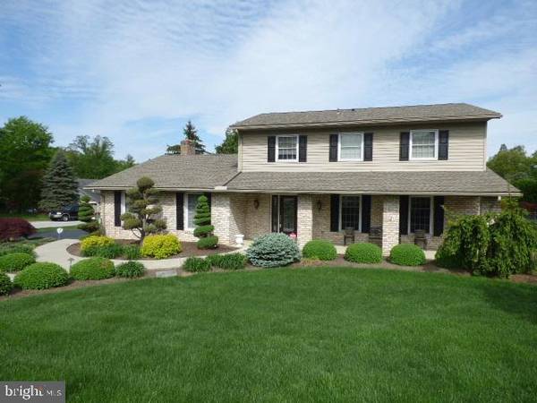 3778 CAYUGA LN, York, PA 17402