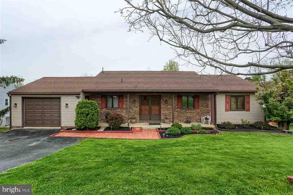 321 GREENDALE RD, York, PA 17403