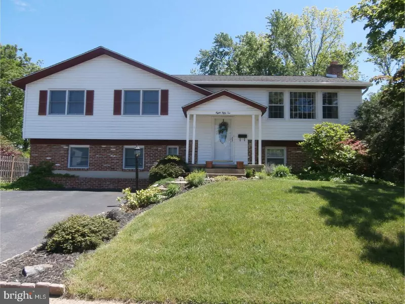 852 UPTON WAY, Somerdale, NJ 08083