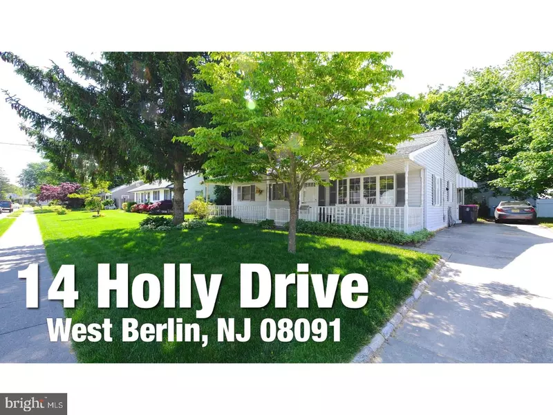 14 HOLLY DR, West Berlin, NJ 08091