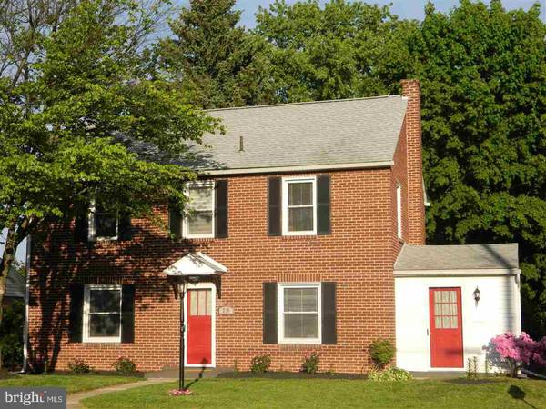 219 N 3RD ST, New Freedom, PA 17349