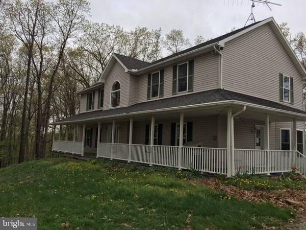 3745 WESTVIEW DR, Stewartstown, PA 17363