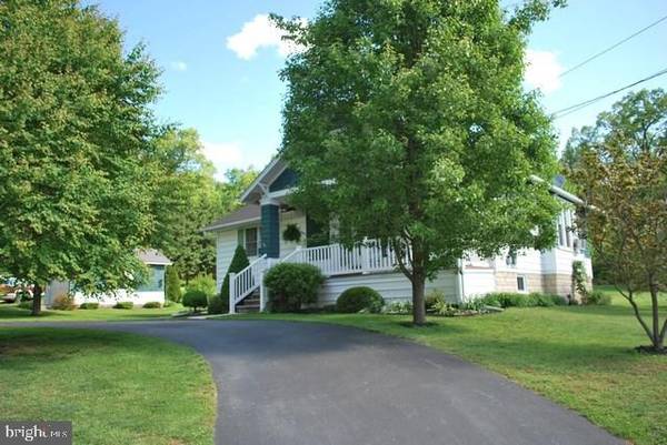 Spring Grove, PA 17362,1093 PORTERS RD