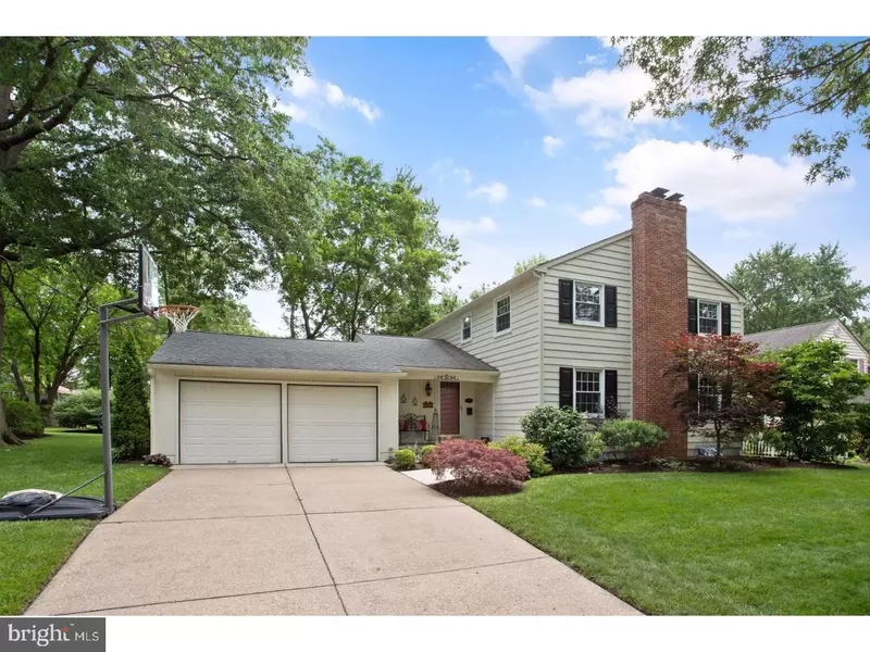 105 FOX CHASE LN, Cherry Hill, NJ 08034