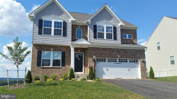 628 W ORE ST #LR VENICE, Seven Valleys, PA 17360