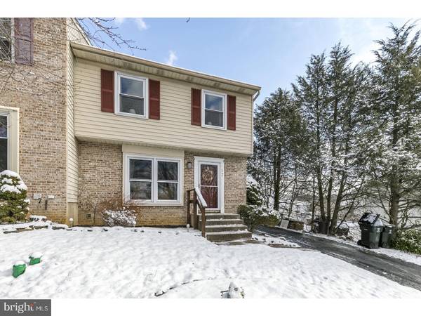 17 HARVEST DR, Thorndale, PA 19372