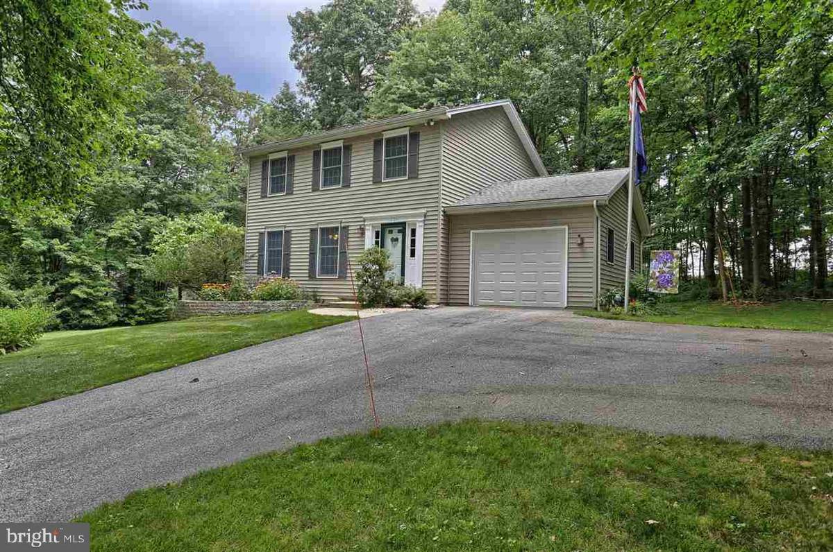 Stewartstown, PA 17363,5980 MARYS CIR