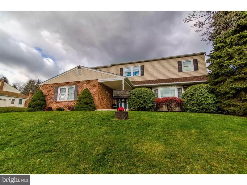 1362 MARK DR, West Chester, PA 19380