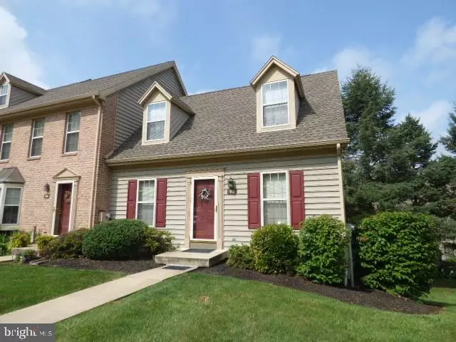 910 SKYVIEW DR, York, PA 17406