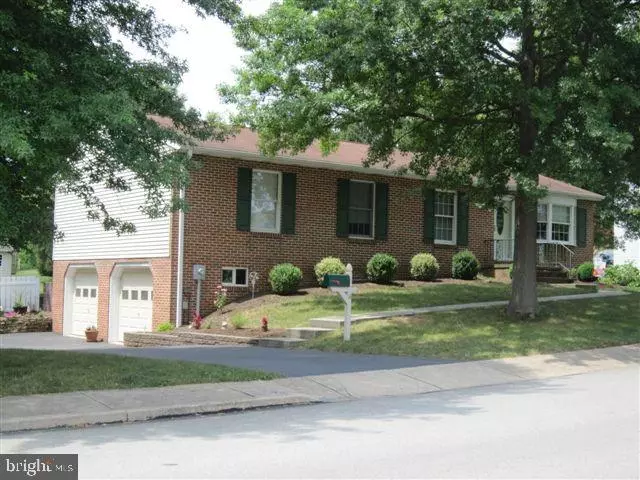 Dover, PA 17315,14 MEADOW RD