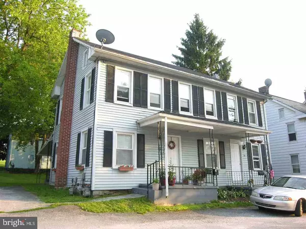 20/22 RAILROAD AVE, Red Lion, PA 17356