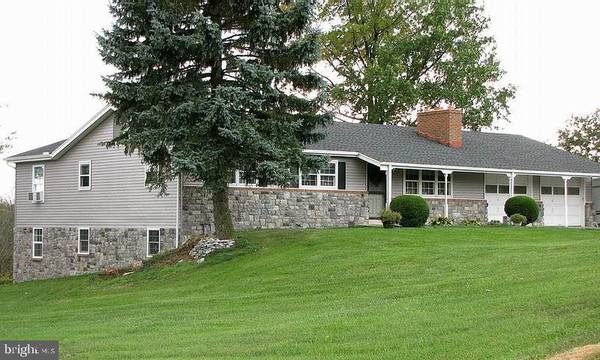 1358 RIDGE RD, Grantville, PA 17028