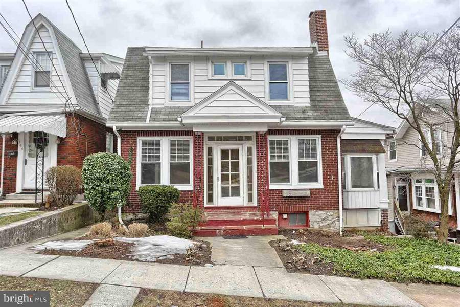 148 WALNUT ST, Lemoyne, PA 17043