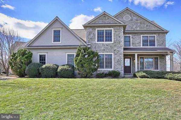 2353 RALEIGH RD, Hummelstown, PA 17036