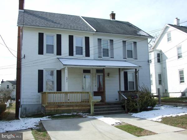 642 BROAD ST, Oxford, PA 19363