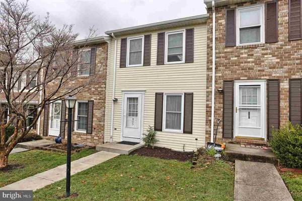 805 ALLENVIEW DR, Mechanicsburg, PA 17055