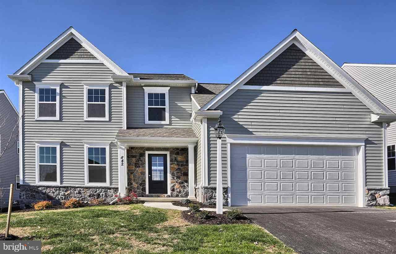 842 NORTHERN SPY DR, Mechanicsburg, PA 17055