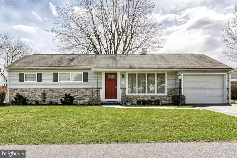 723 SINCLAIR RD, Mechanicsburg, PA 17055