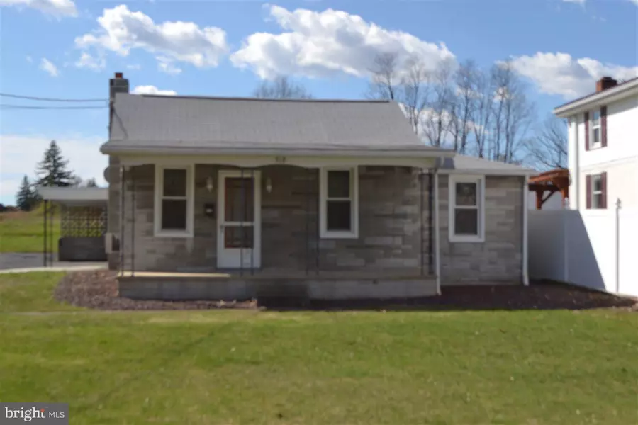 318 ROXBURY RD, Shippensburg, PA 17257