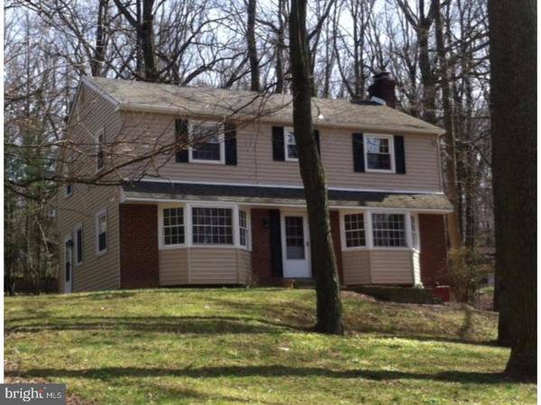 222 VASSAR CIR, Wayne, PA 19087