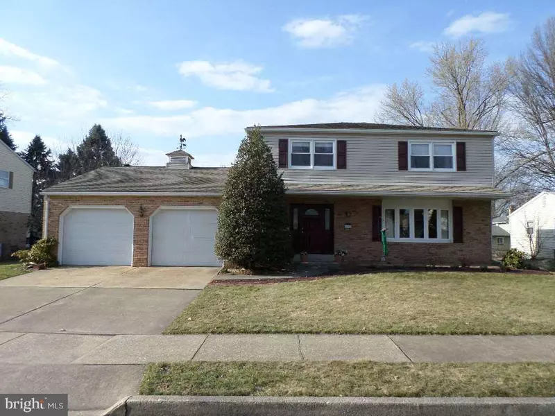 701 ALISON AVE, Mechanicsburg, PA 17055