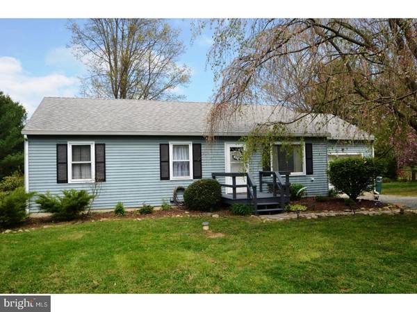 215 HIGHLAND DR, Landenberg, PA 19350