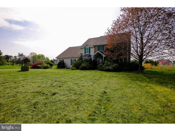 6 MEADOW WOOD LN, Landenberg, PA 19350