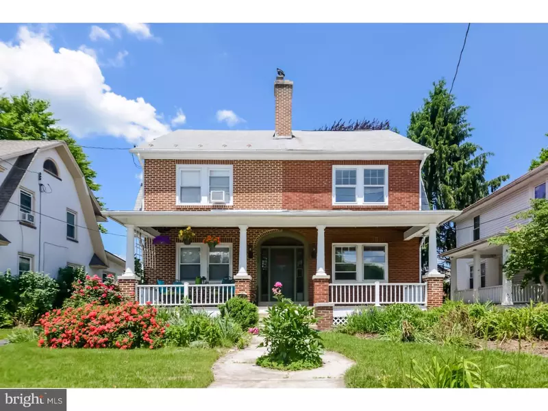 321 W LANCASTER AVE, Downingtown, PA 19335