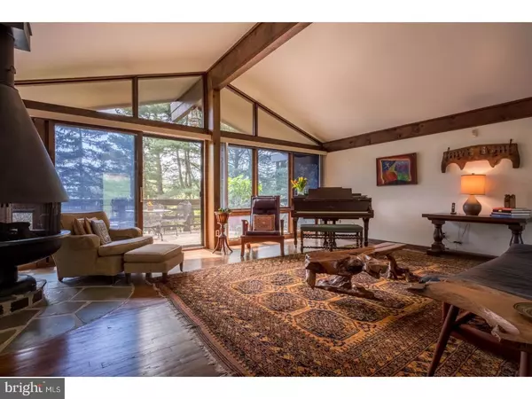 West Chester, PA 19380,37 LOCHWOOD LN