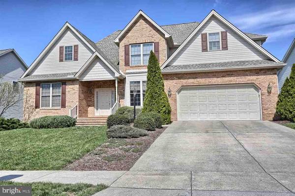 26 STONE RUN DR, Mechanicsburg, PA 17050