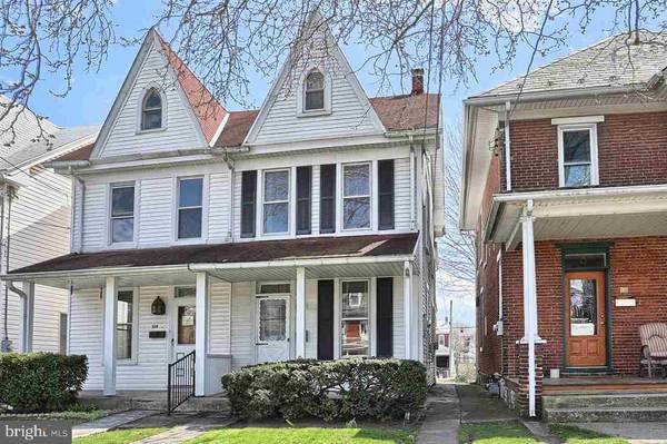 136 HUMMEL AVE, Lemoyne, PA 17043